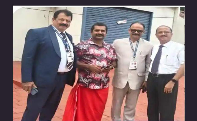 ഫോൺ നമ്പറിലെ അക്ഷരത്തെറ്റ് മൂലം മാറിയെത്തിയ പണം നേരിട്ടെത്തി തിരികെ വാങ്ങി ഉടമ.
